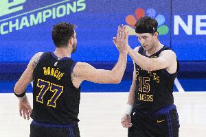 蜘蛛直播_蜘蛛免费NBA在线直播_蜘蛛足球无插件高清观看